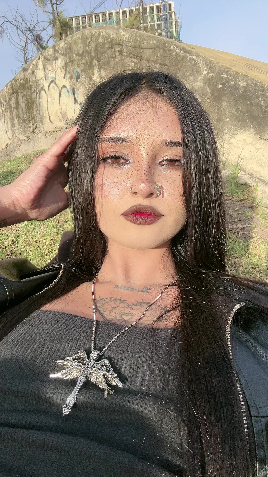 @𝔏𝔞́𝔤𝔯𝔦𝔪𝔞𝔡𝔢𝔱𝔦𝔫𝔱𝔞