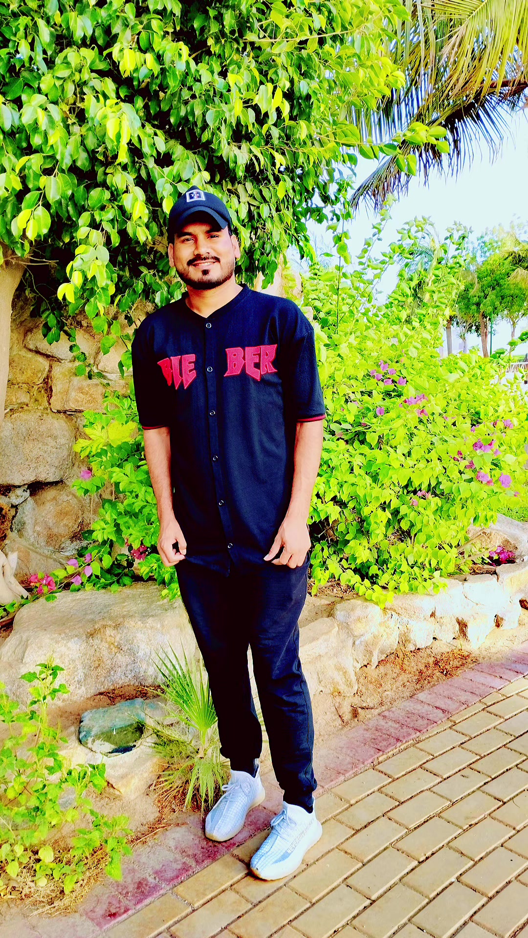 @Jeky-Bhai-30