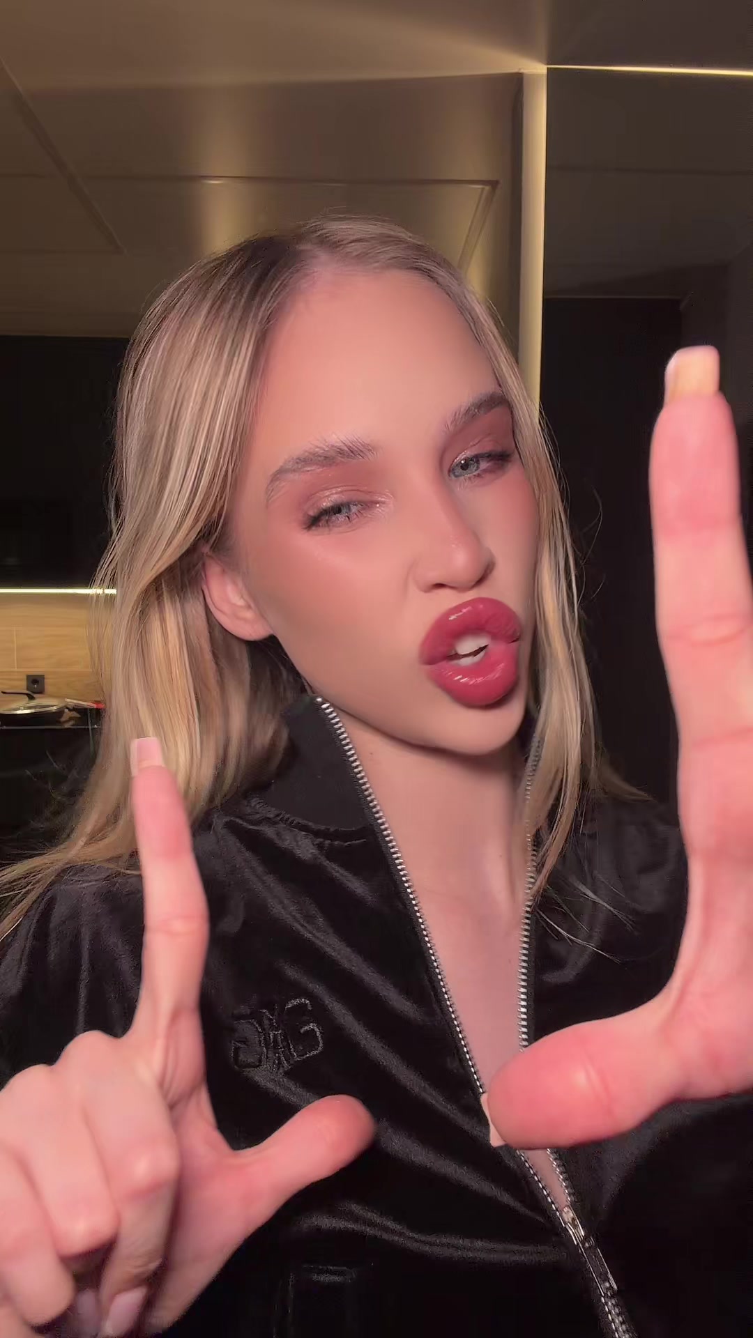@Yulia