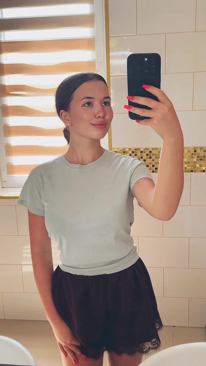 @lantratova08