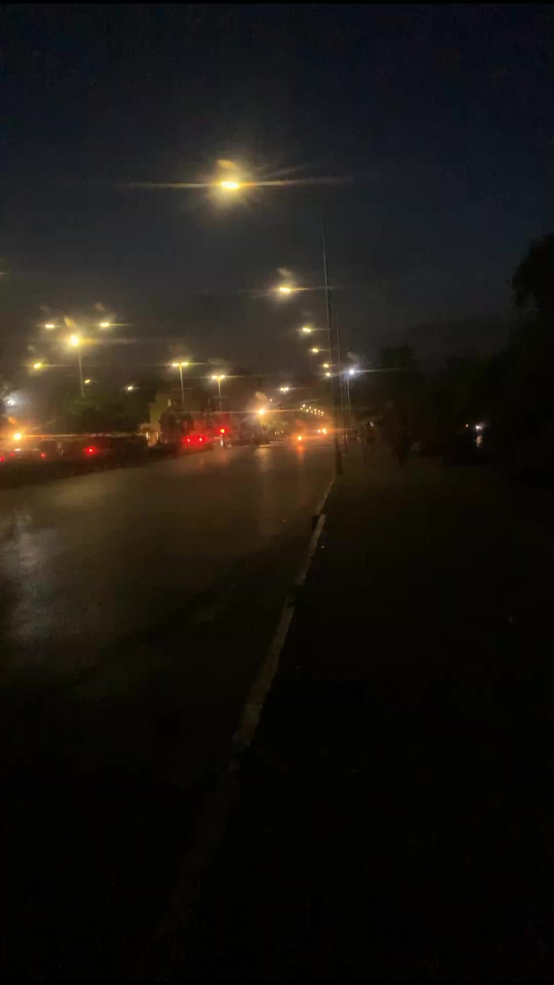 @𝑪𝑼𝐓𝑬 𝑴𝑨𝒍𝒊𝑲 😉