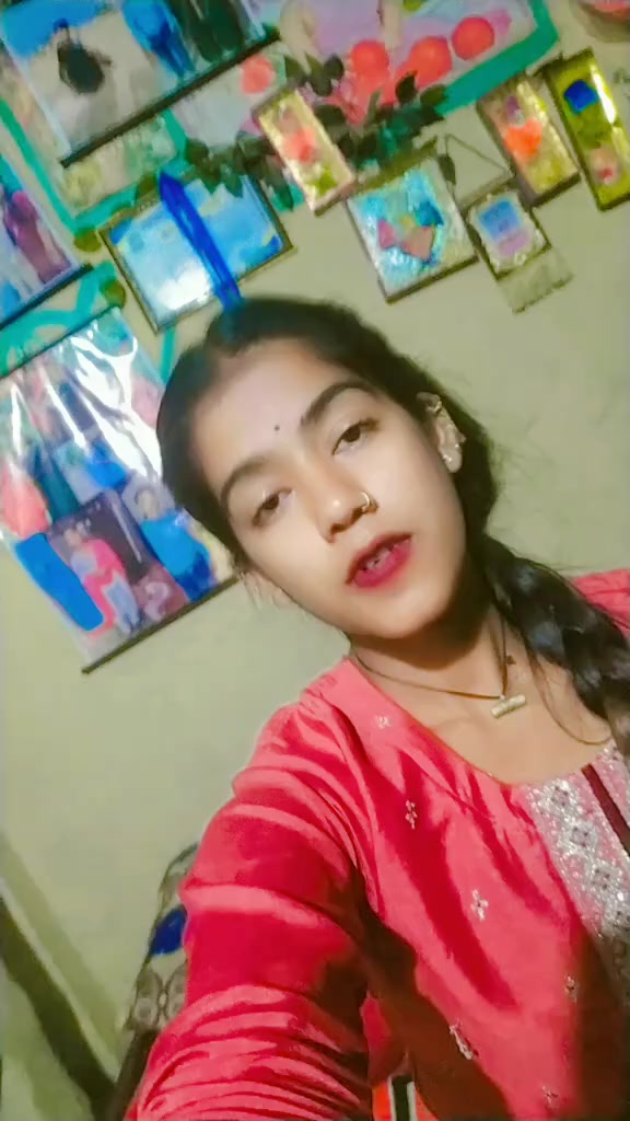 @👑राजकुमारी ࿐Q U E E N &lsquo; 👑🤩