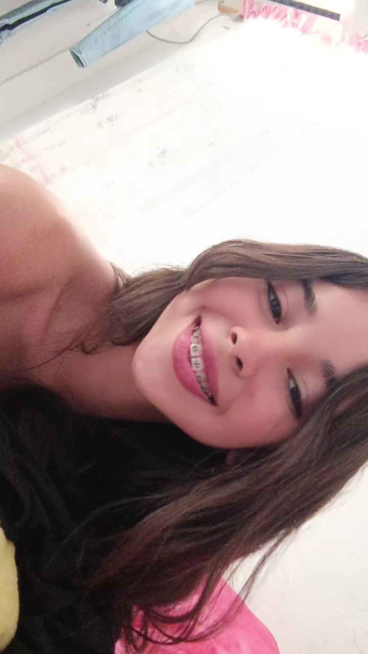 @🤍🖤yeysy carriel 🖤🤍