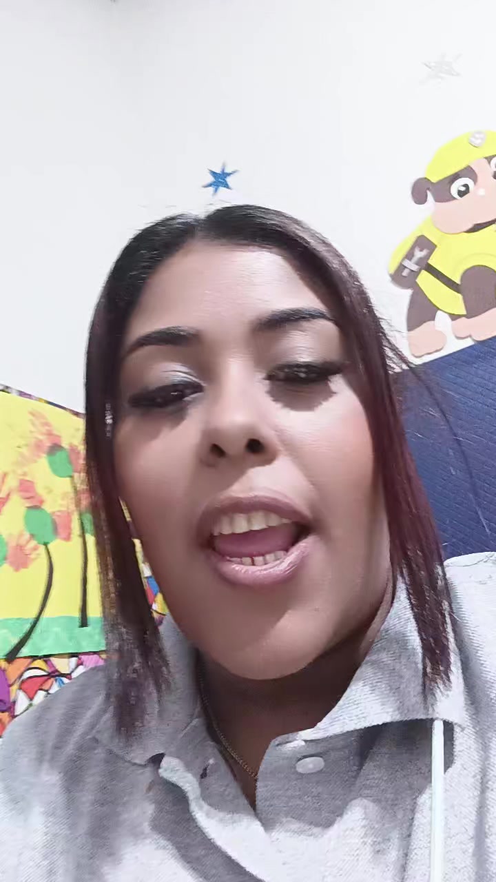 @Lari Lemos