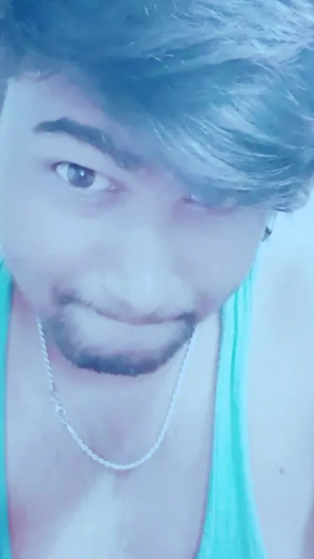 @L O veR  b O Y