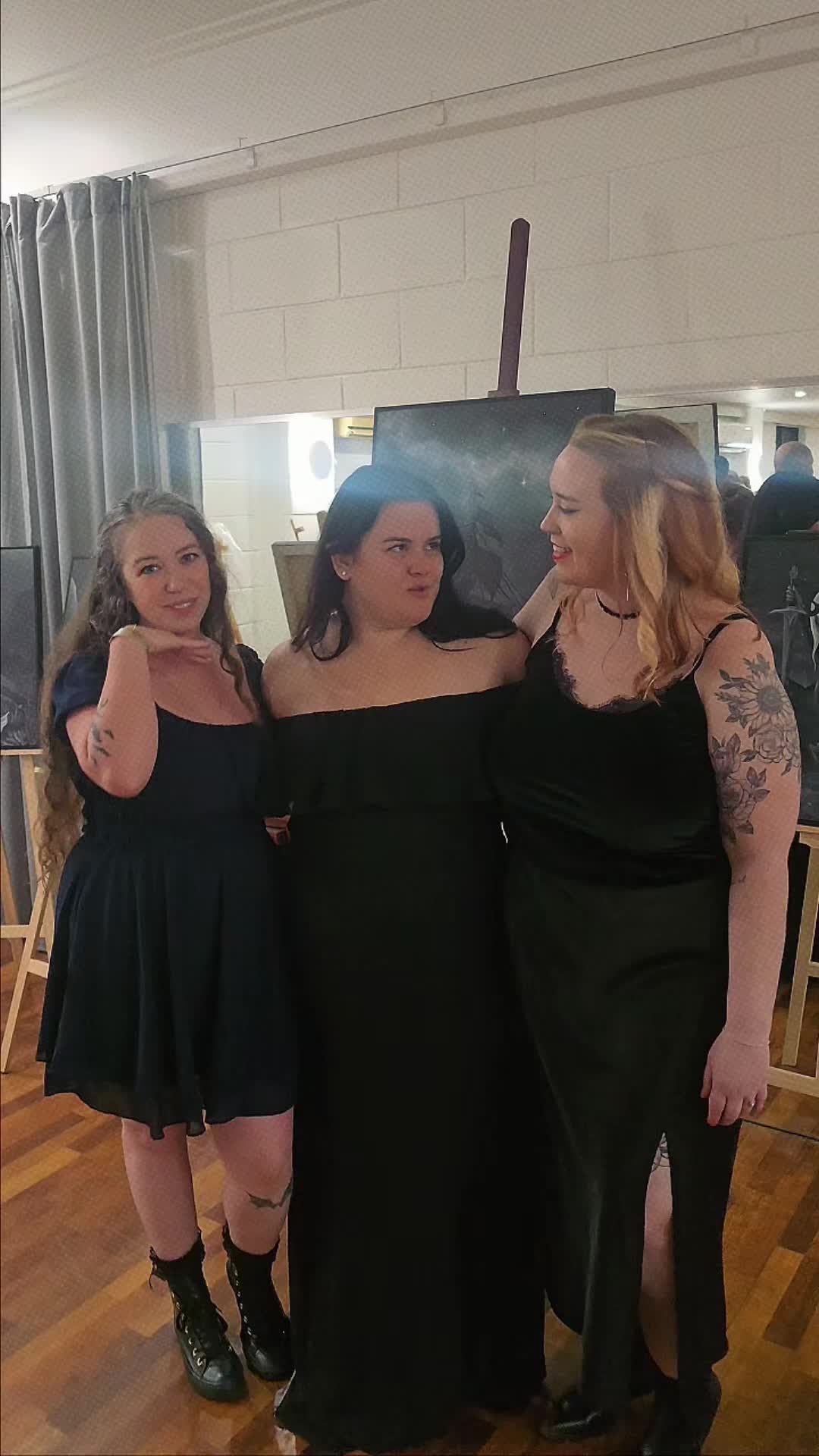 @onherbookshelfpodcast