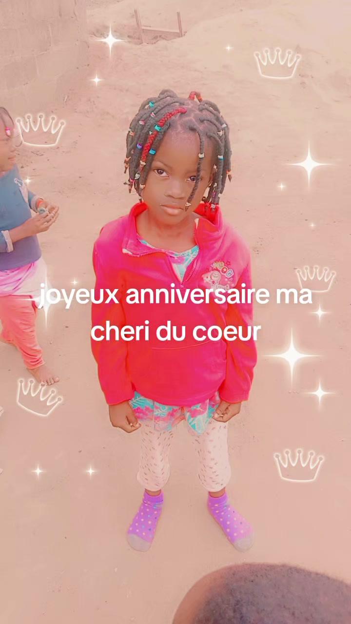 @Lucr&egrave;ce love