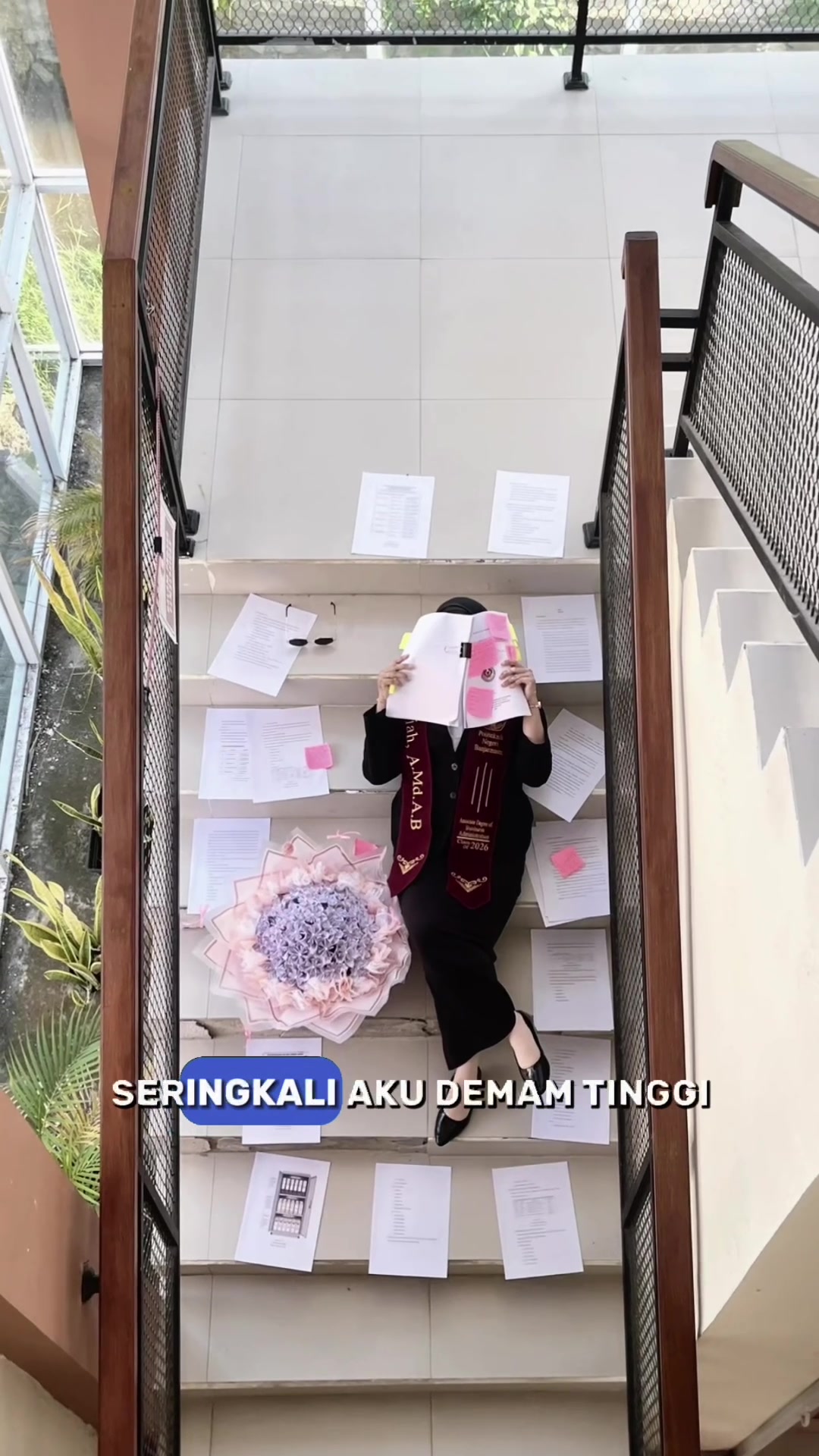 @Niyaa