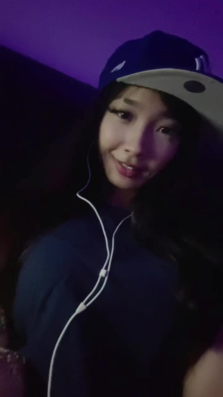 @yiyi