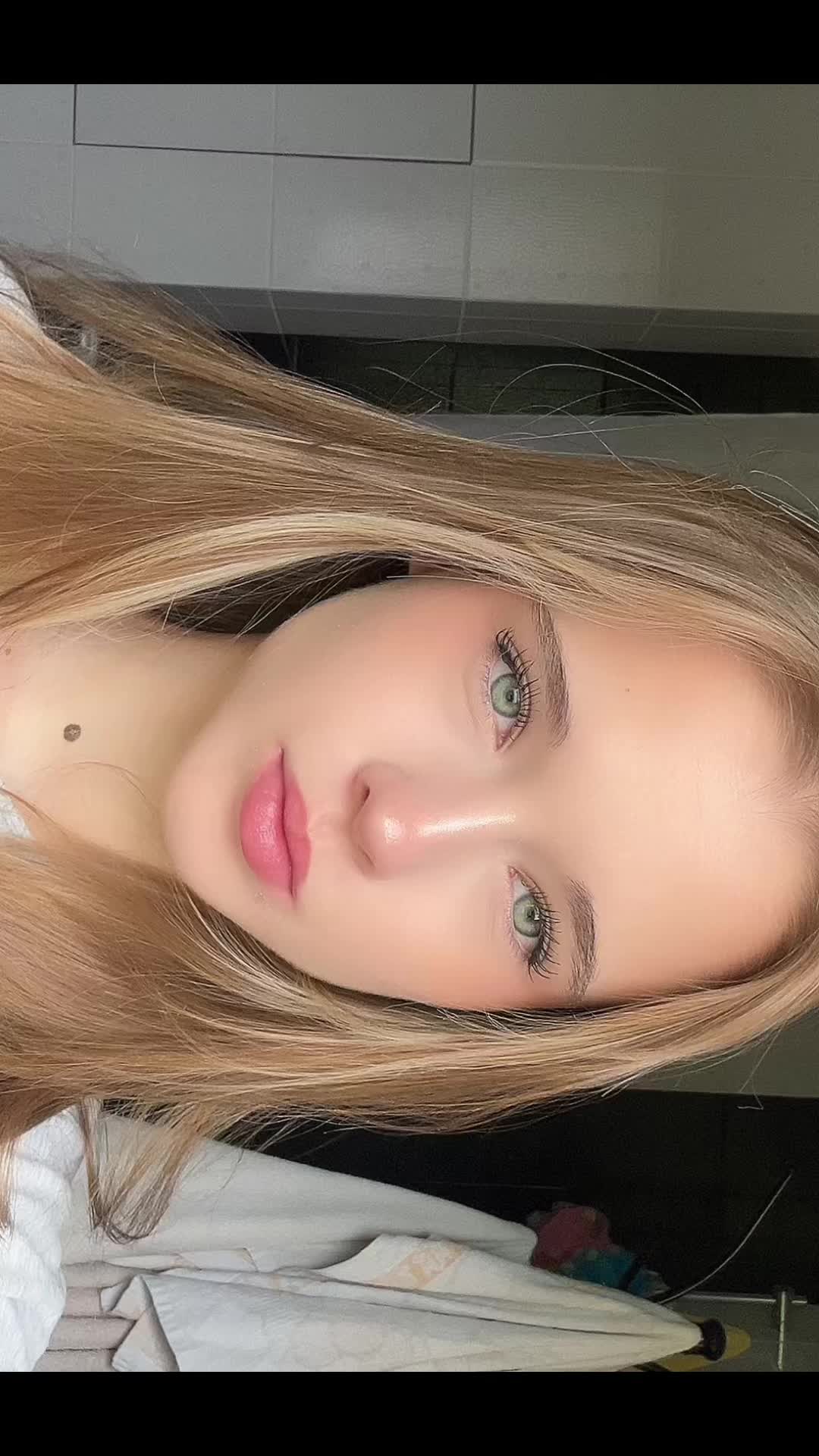 @KimЧешка