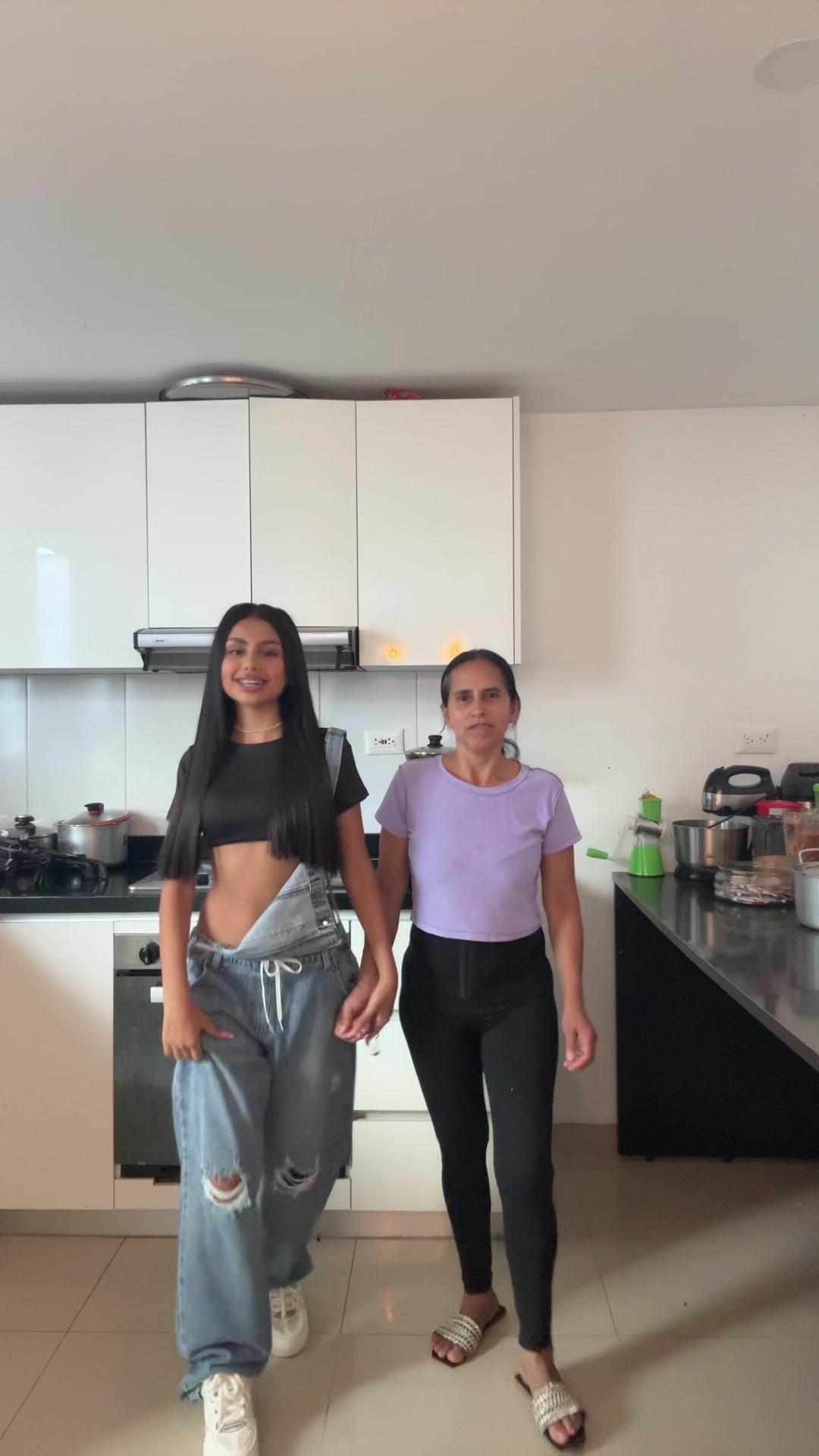 @stefaniaceron