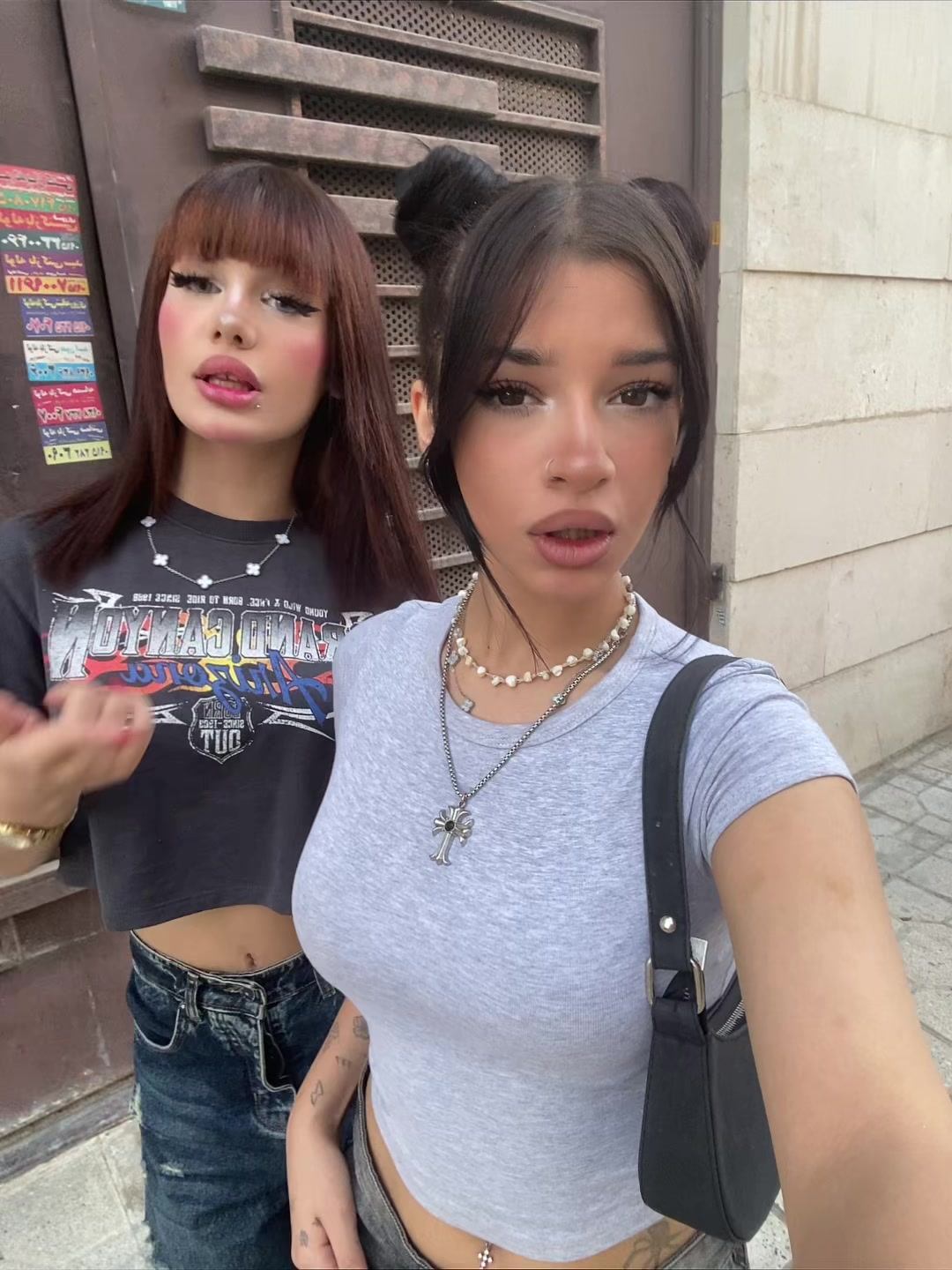 @melika