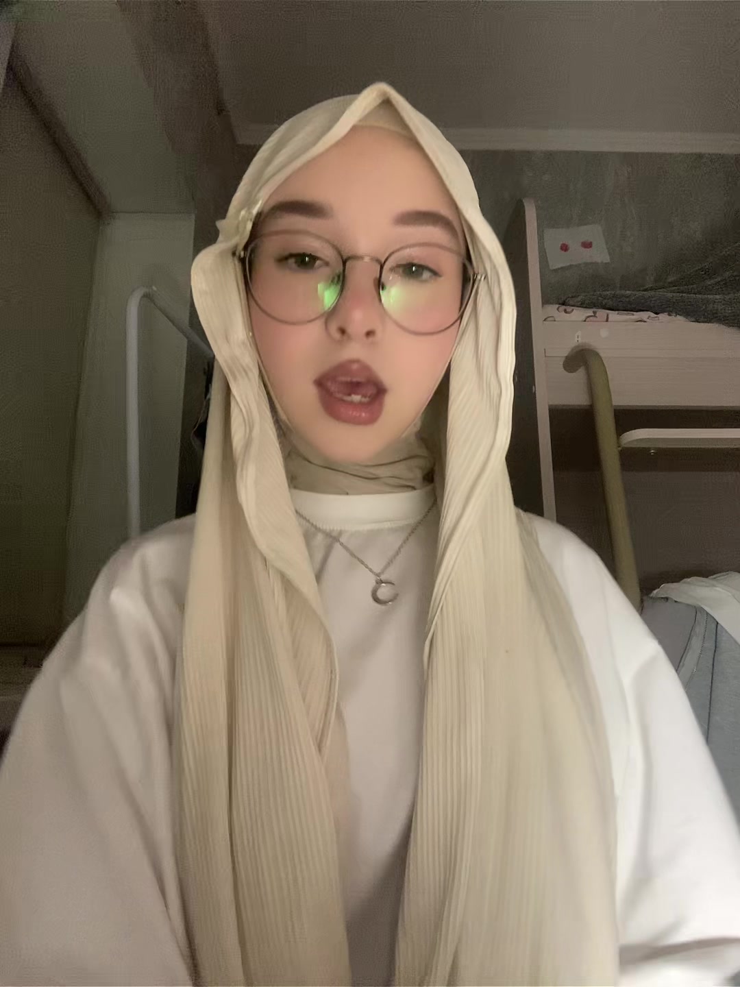 @не знаю