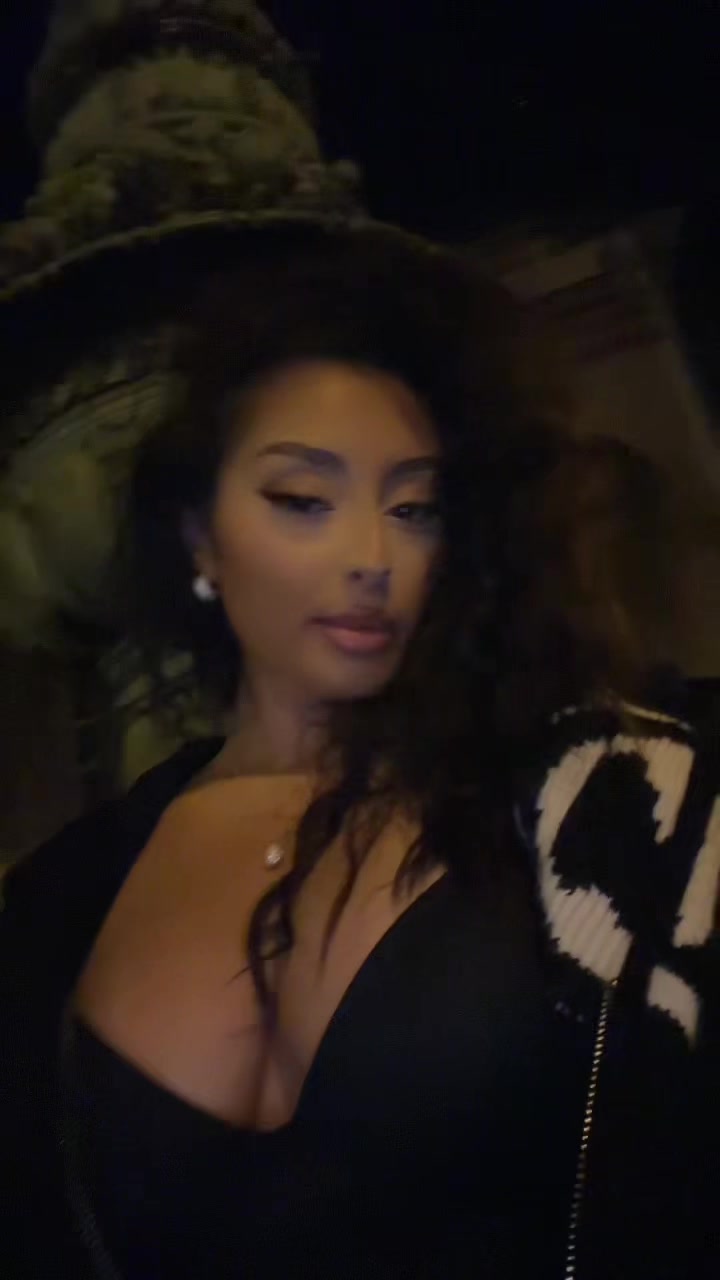 @𝒫🐅