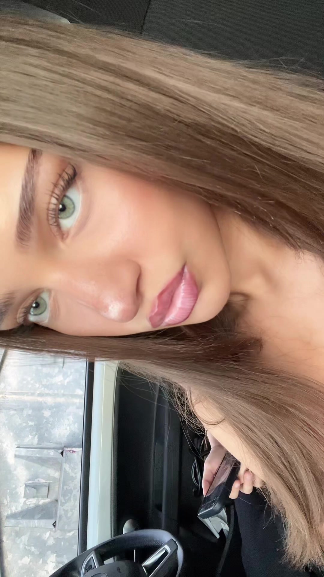 @LEDONABRB