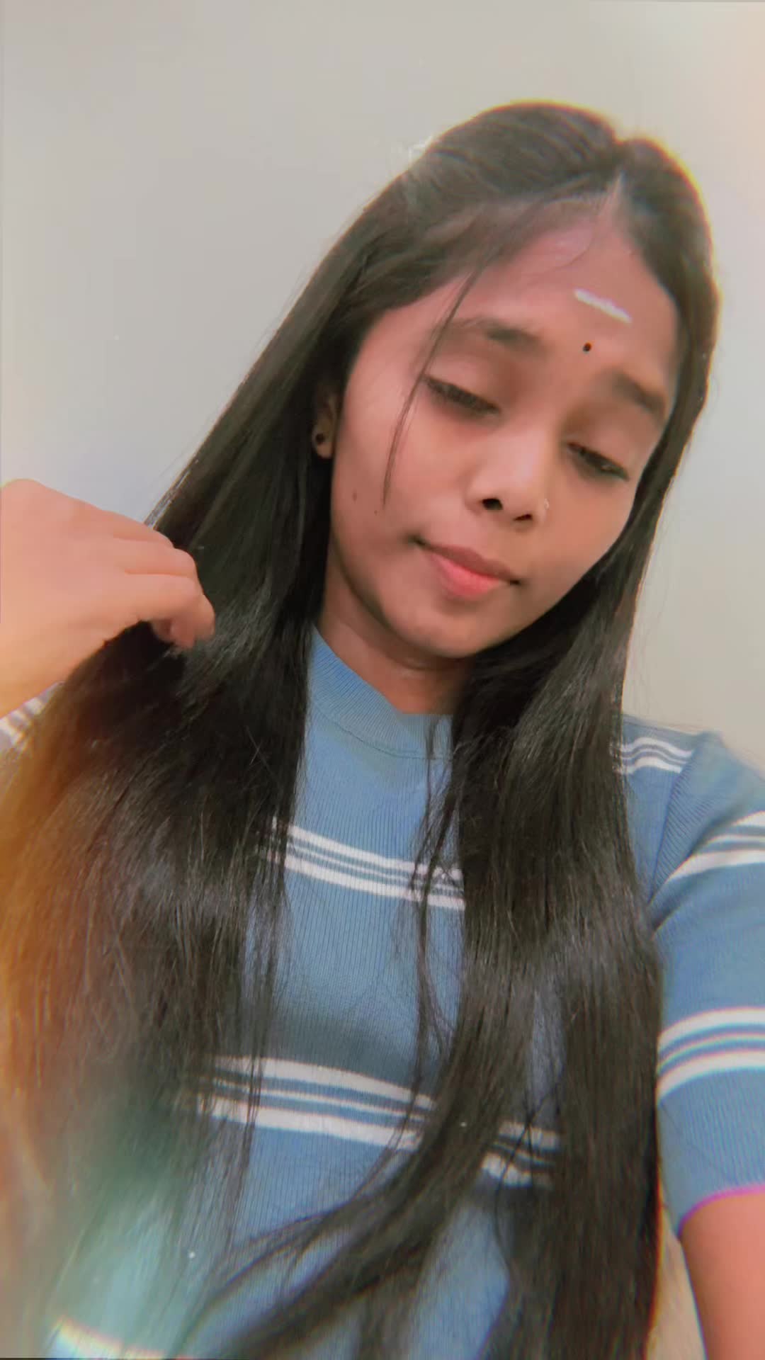 @Aishu🪽