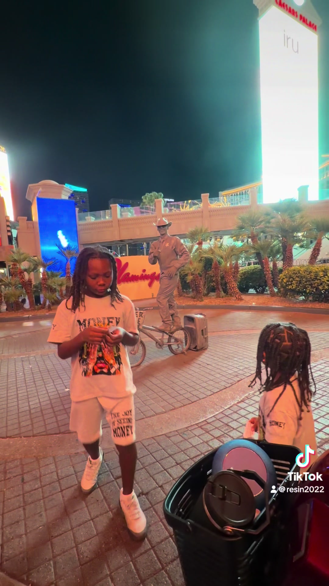 @Jah&ReSinMomma