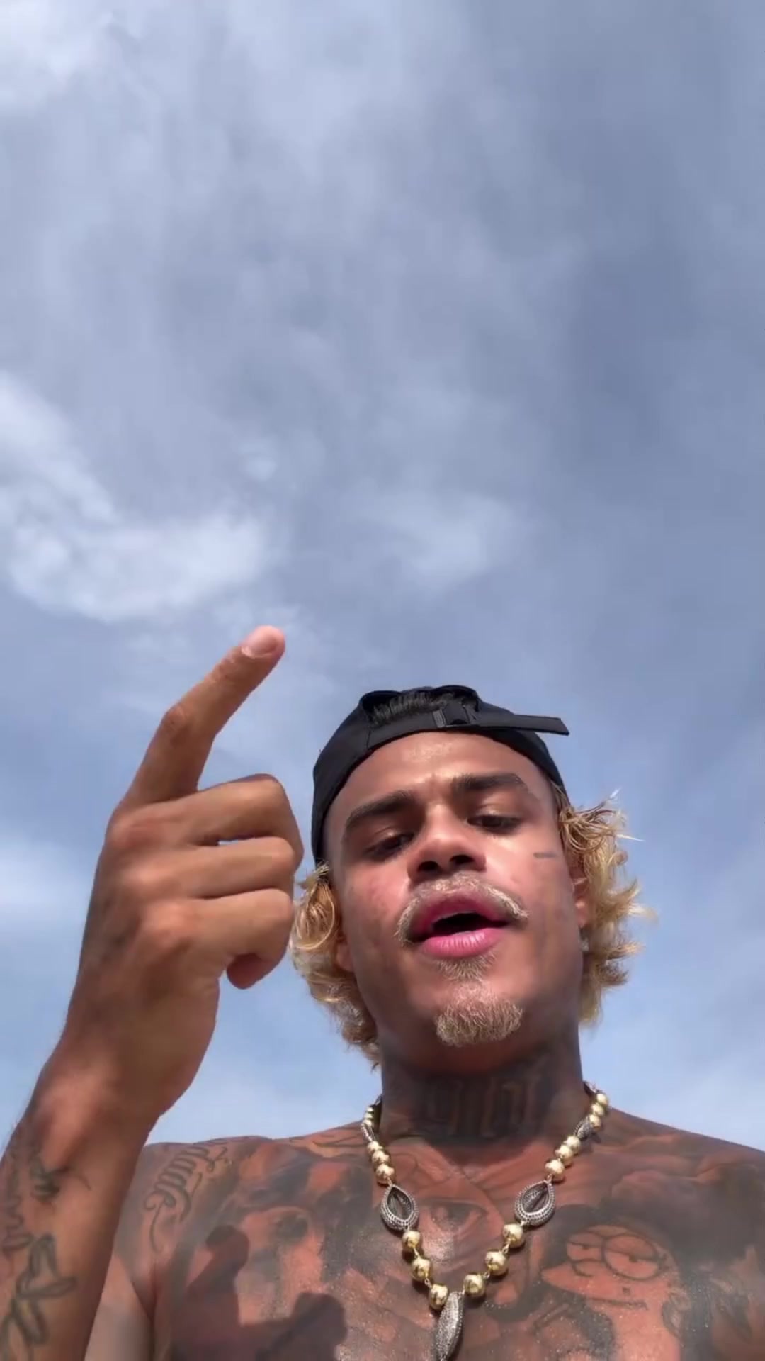 @𝐃𝐀𝐕𝐋