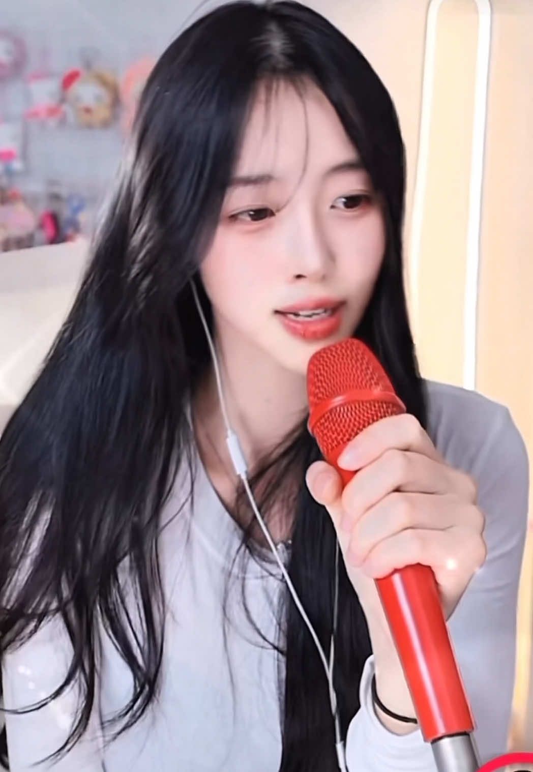 @🎤규니ギュニ 均尼 🍓