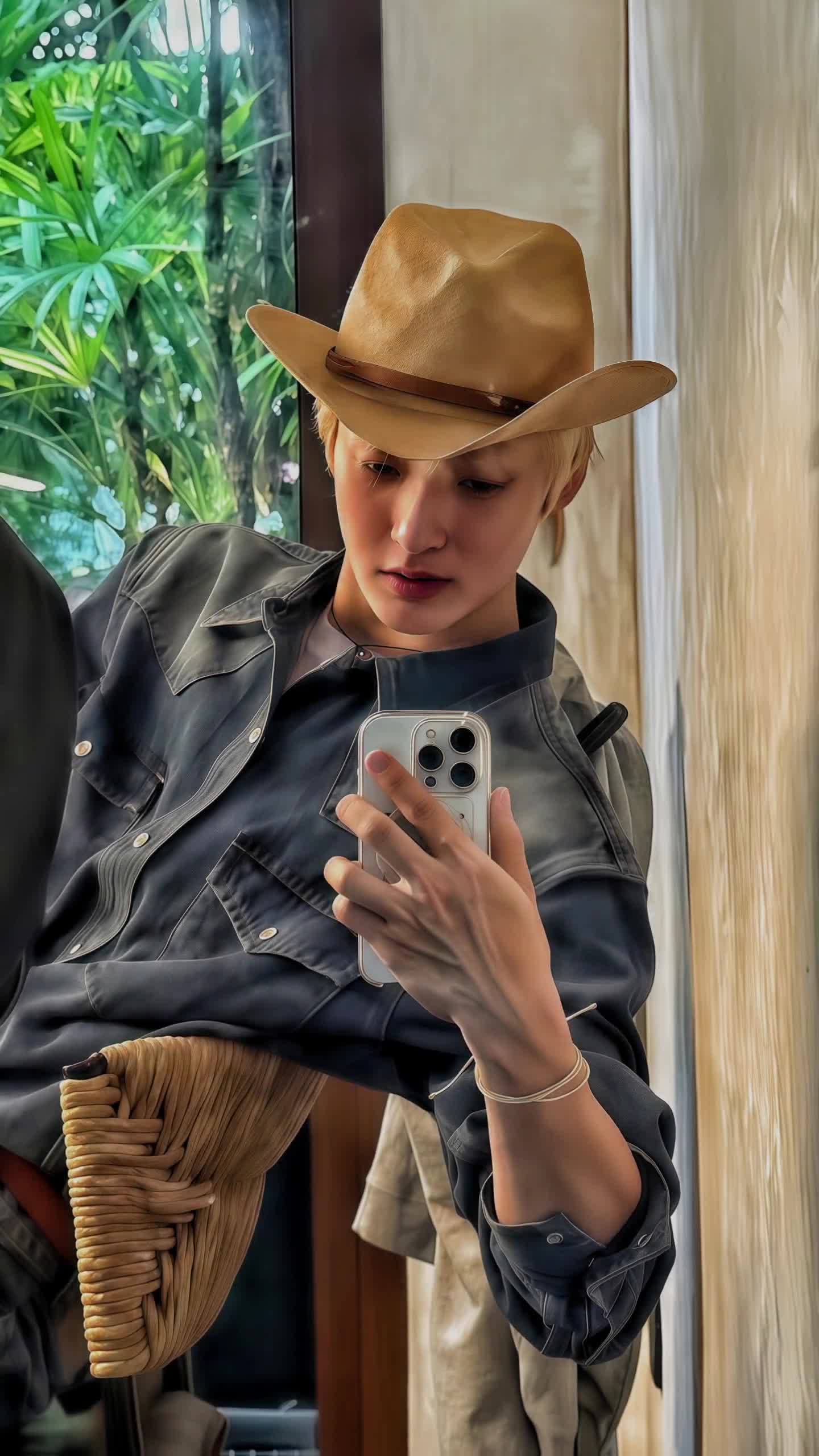@pink