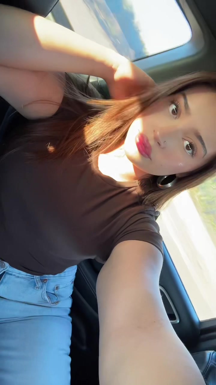 @Yoselyn