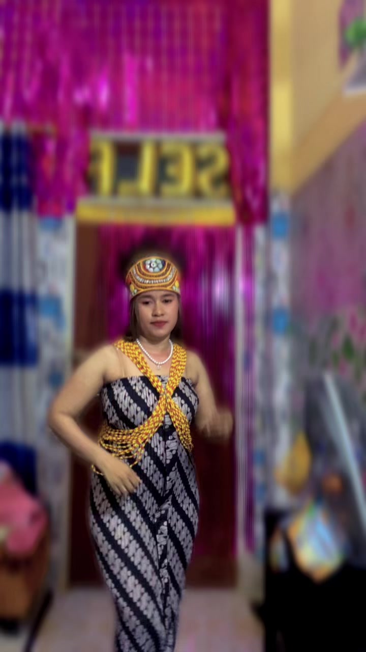 @Perempuan Tobelo
