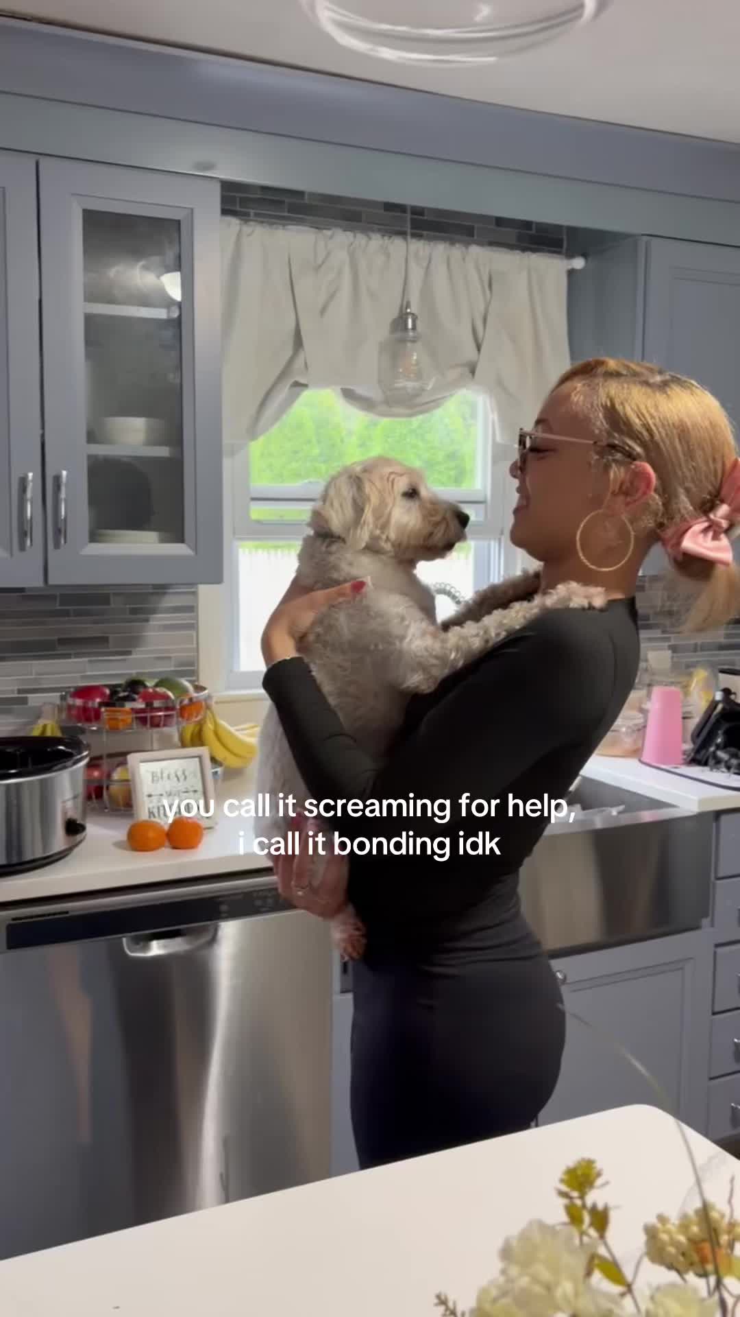 @👱🏽♀️