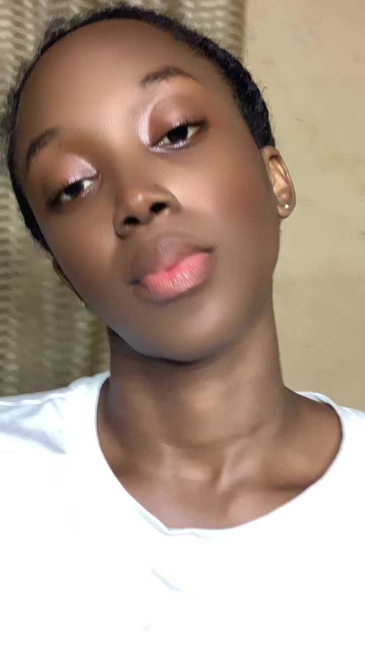 @Amina Diallo 🇬🇳🇬🇳