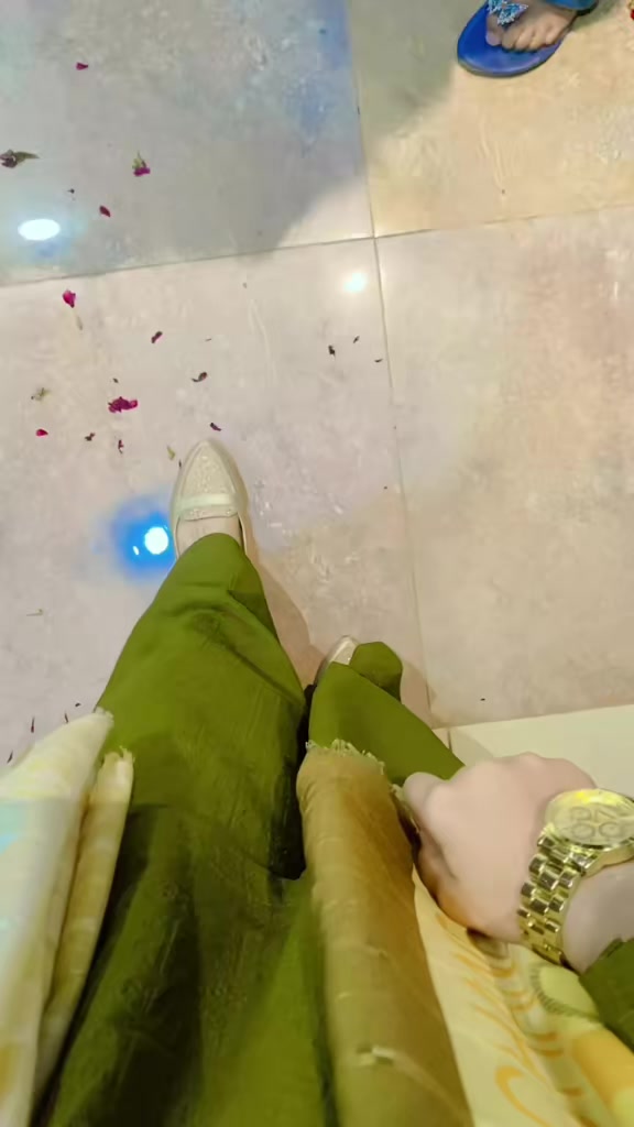@خان🦋