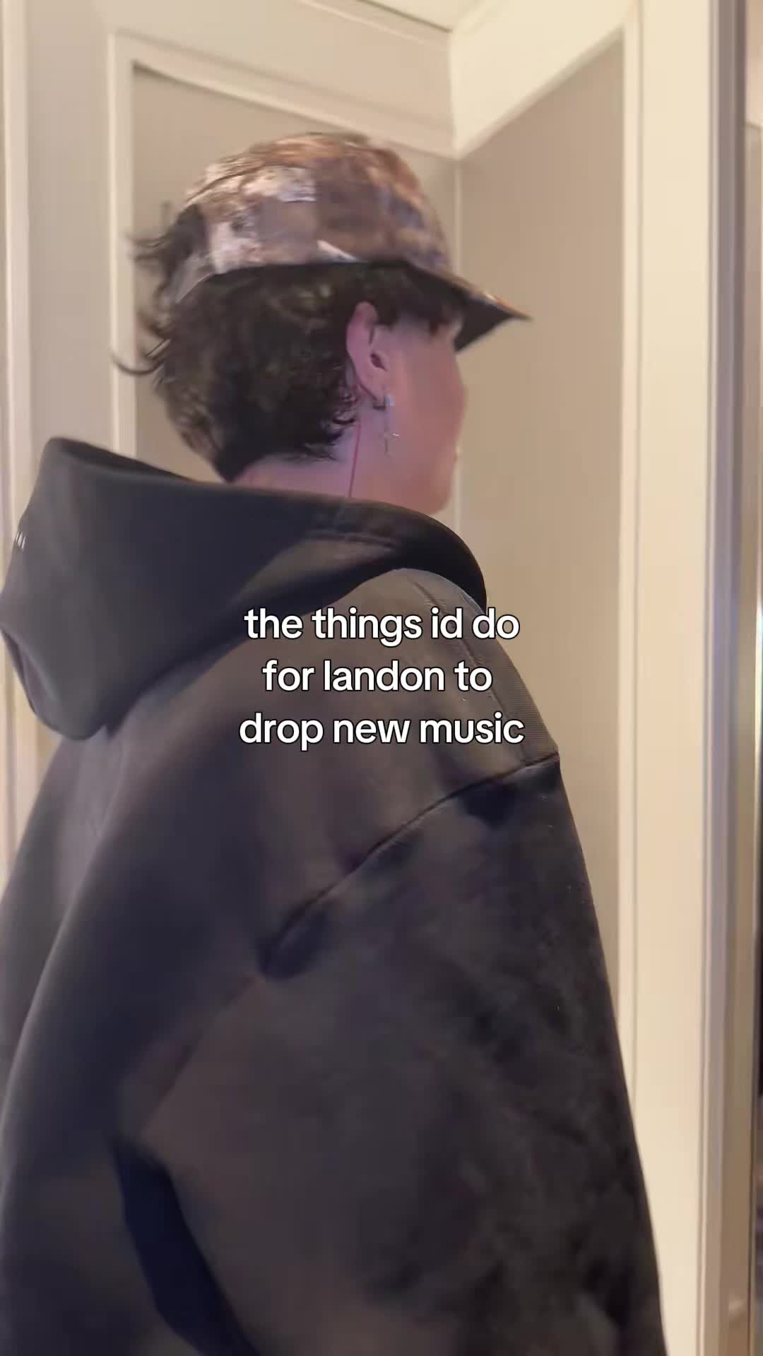 @landonbarkerdaily