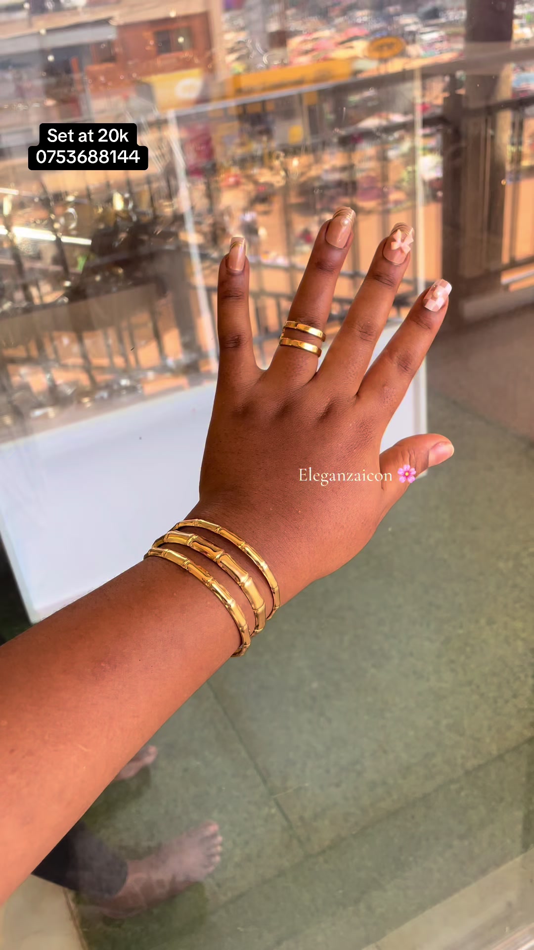 @ELEGANZAicon-jewelry/bag/heels