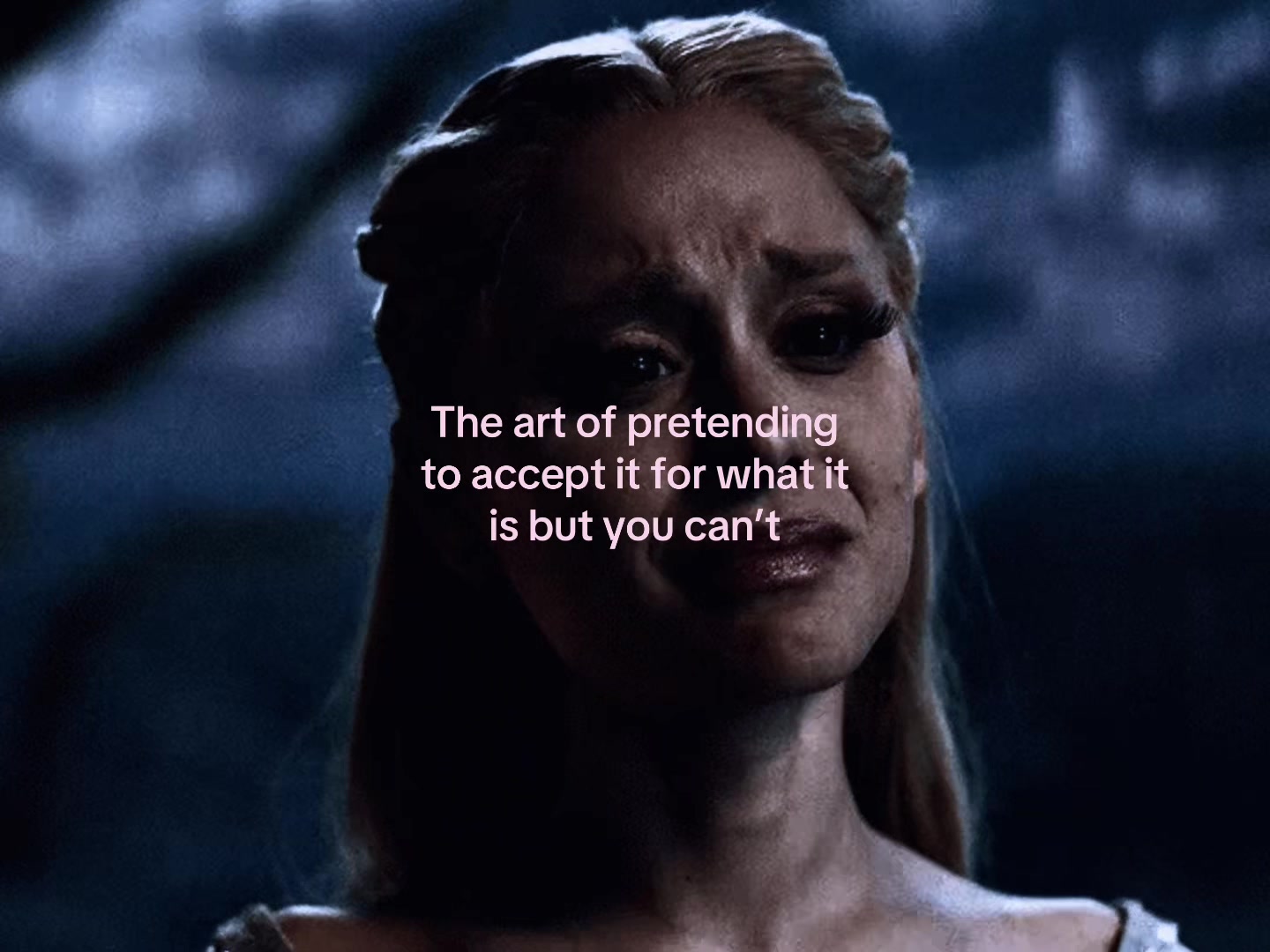 @ℰ