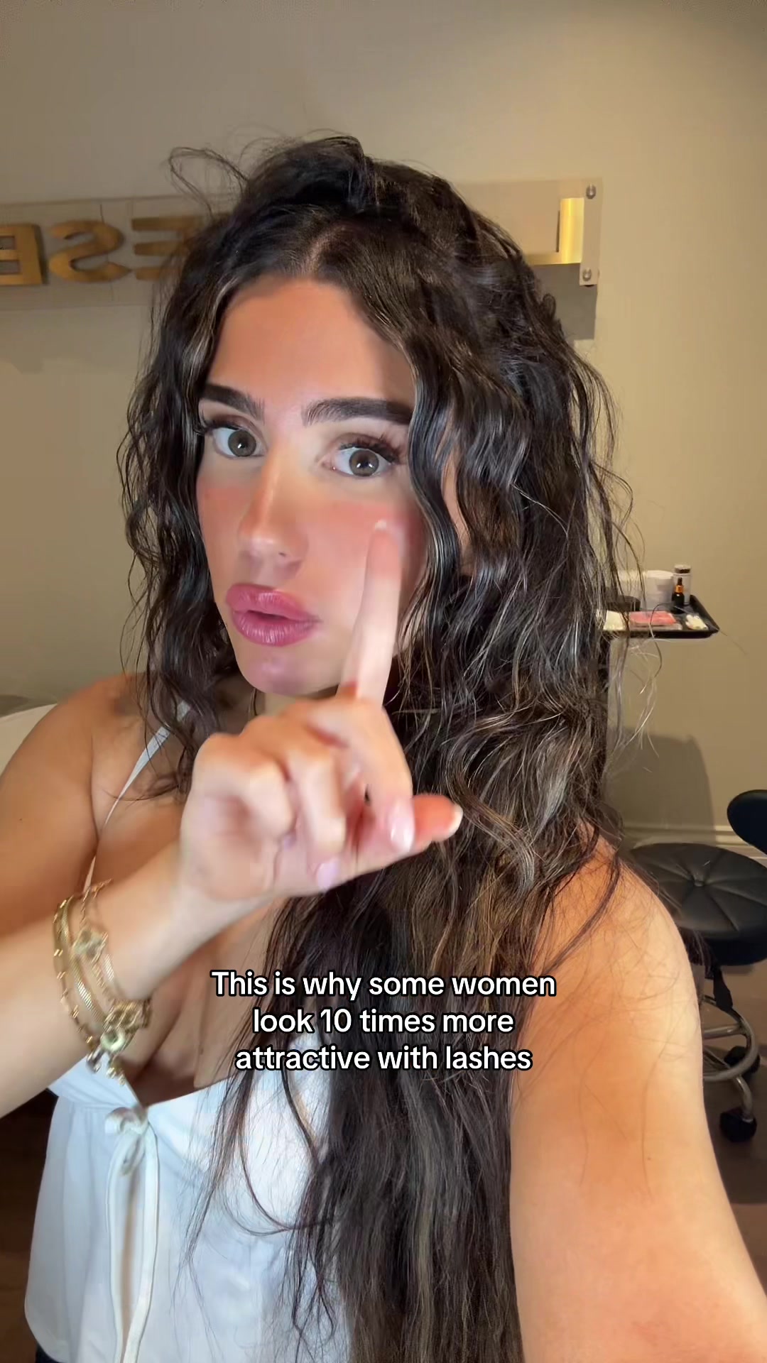 @LASHESBYREB_