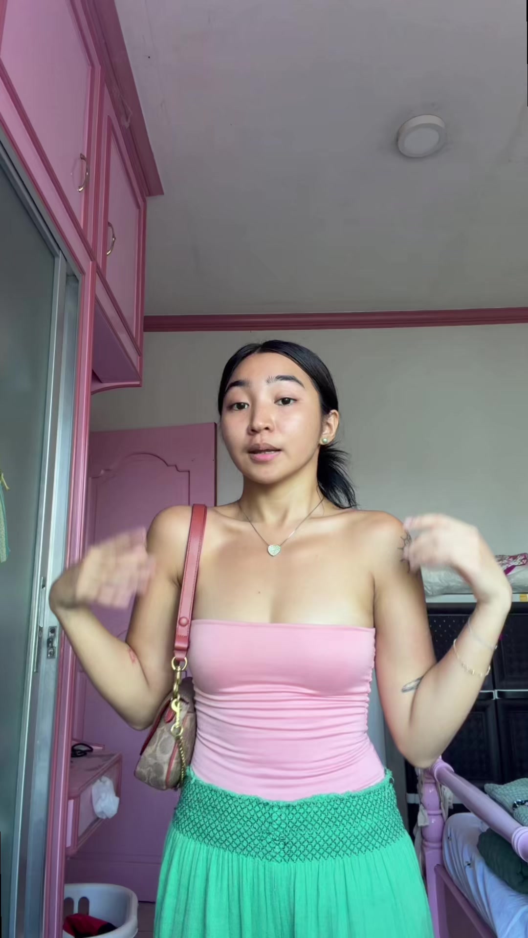 @Jior Louise