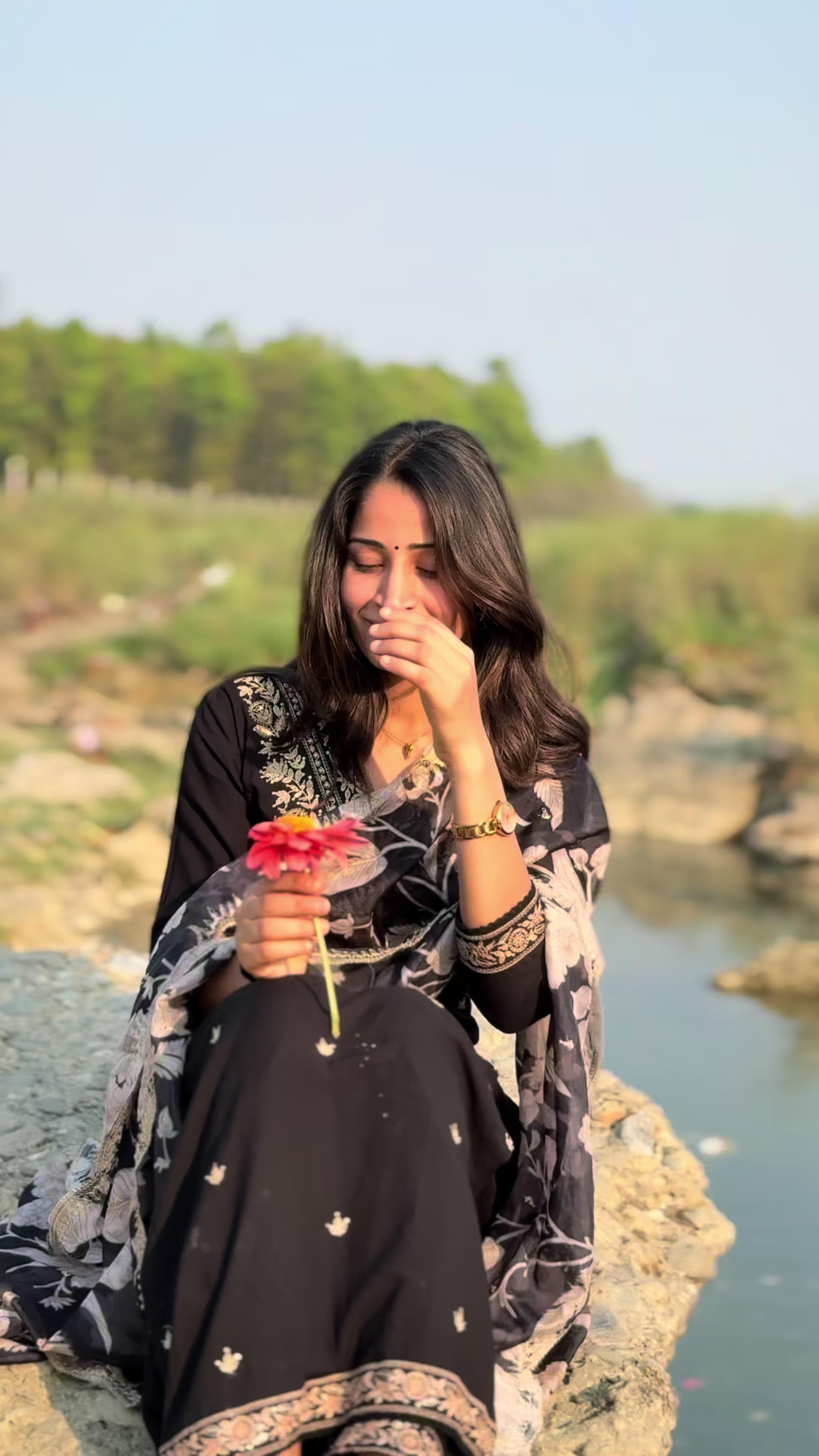 @Miss Neha ⭐🖤⭐