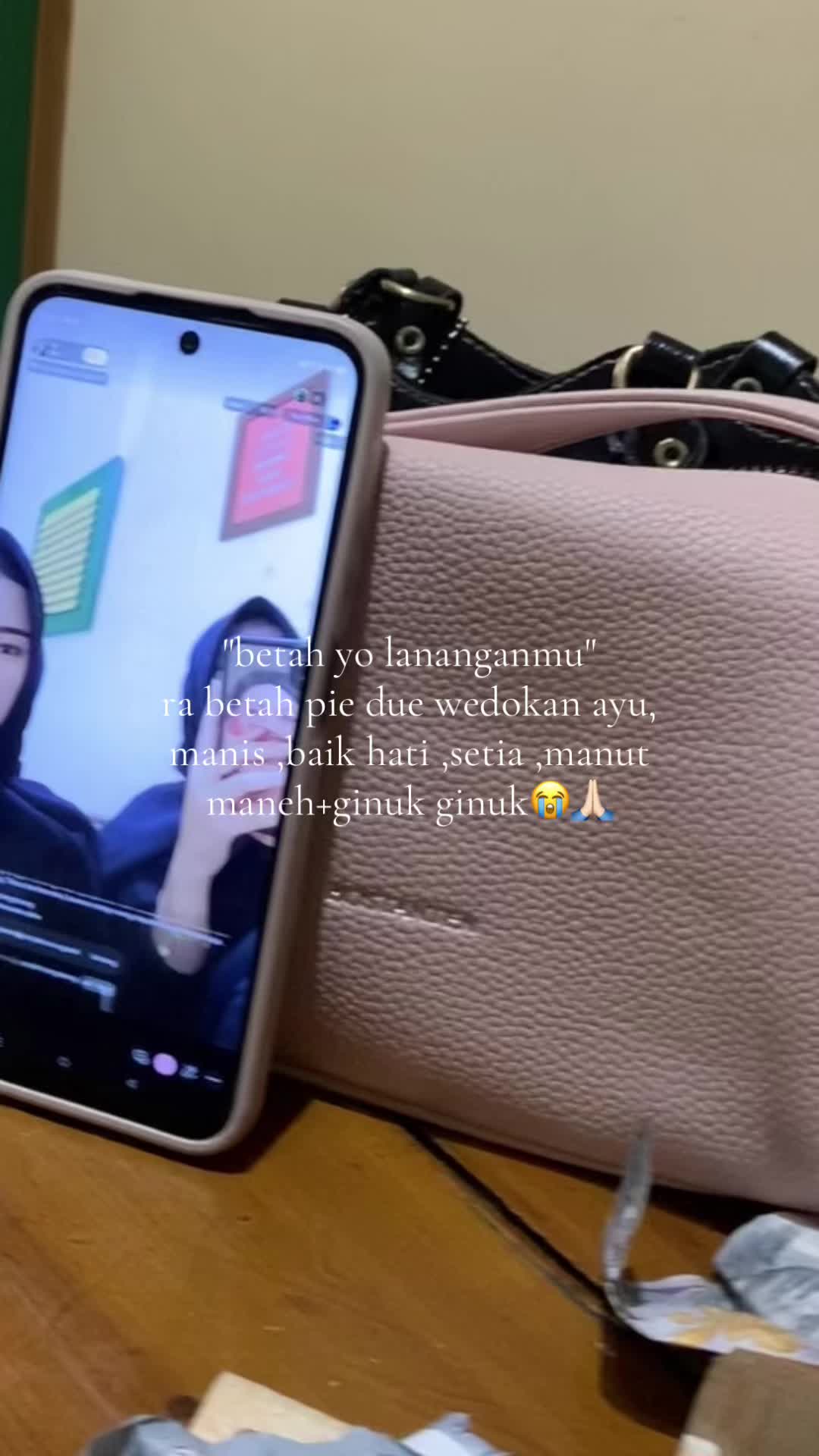 @nadiraainunnisaa