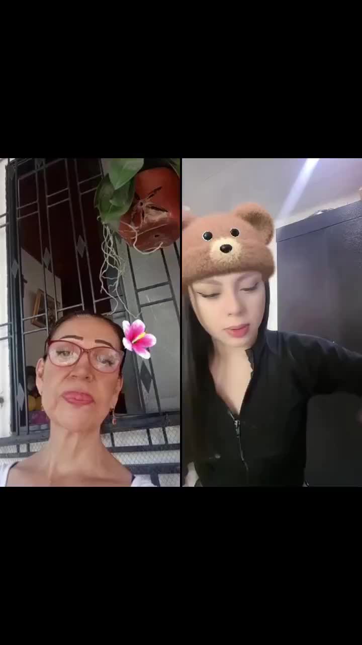 @alemoAlessia Moya Lopez