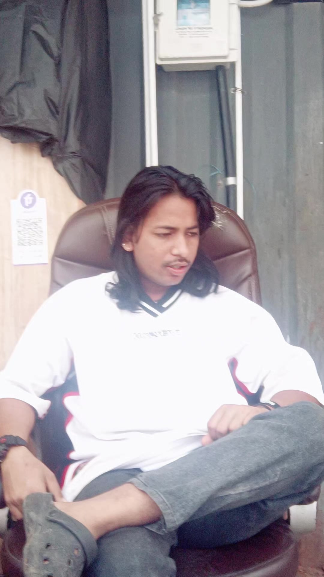 @binod motra