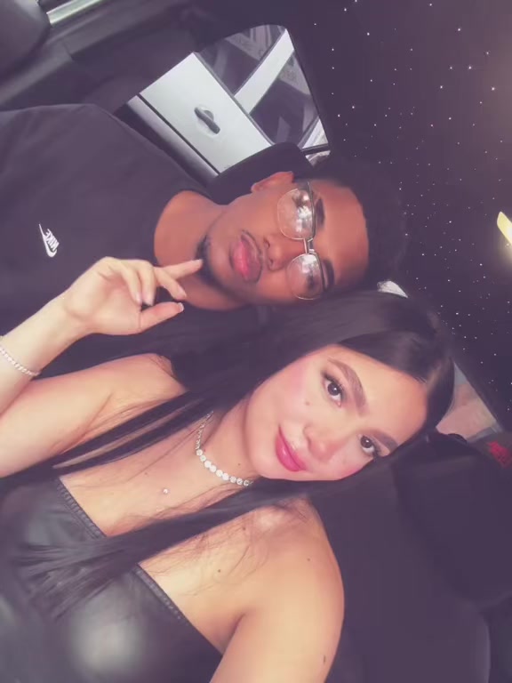 @𝐿𝑢𝑐𝑖𝑎