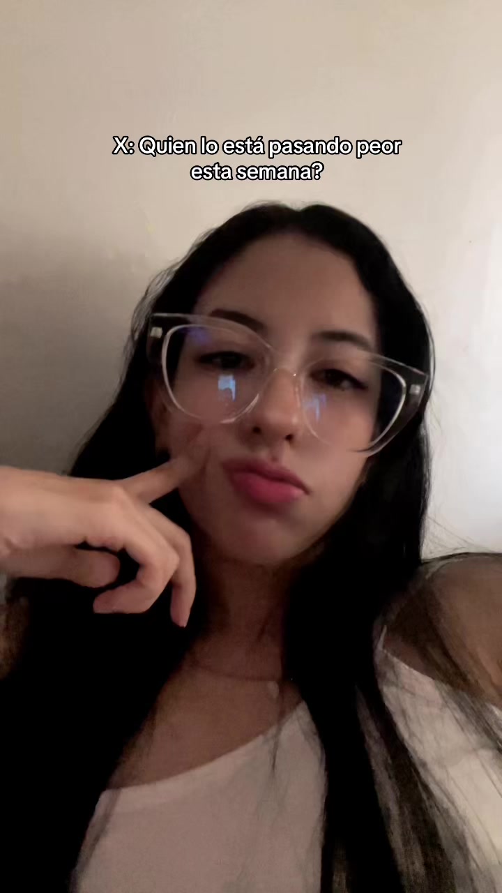 @connie⁷