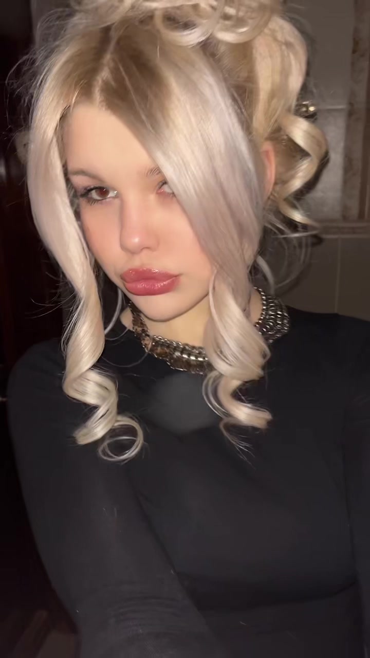 @златаа