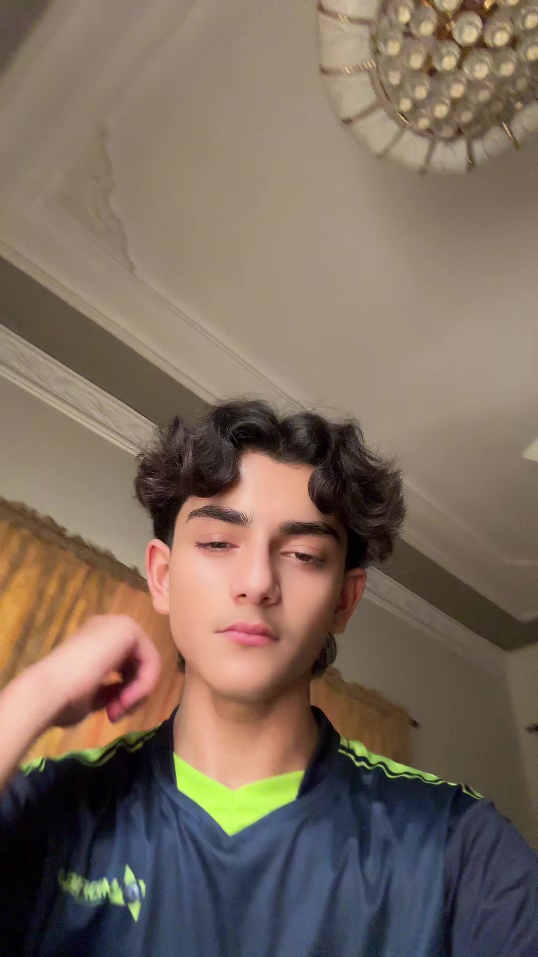 @احسن 🪐