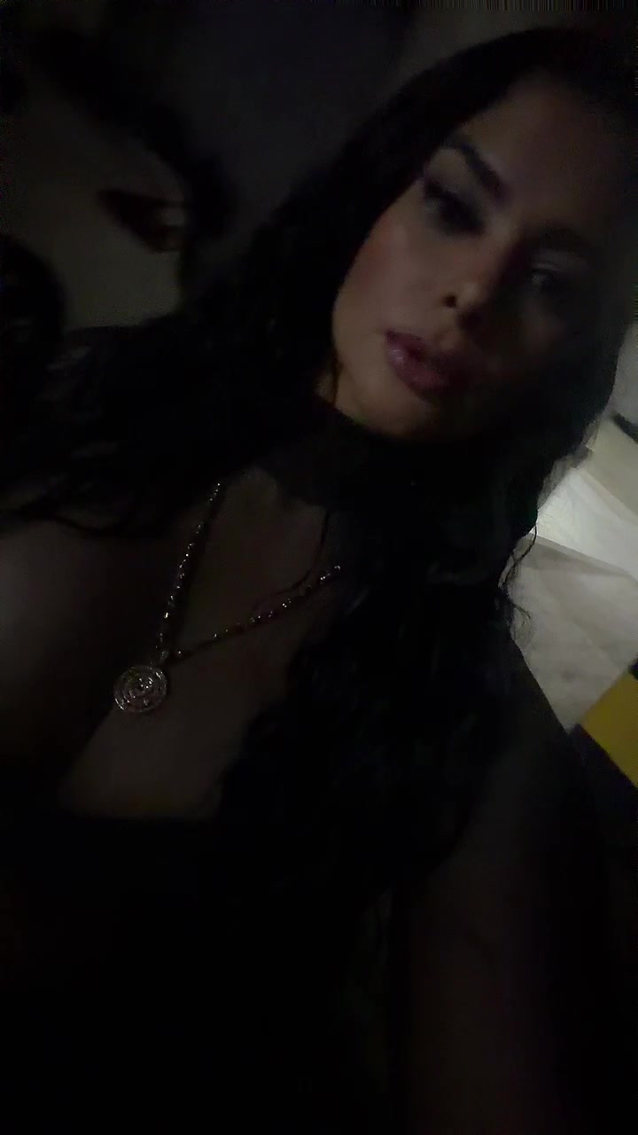 @Antonellaperlaza
