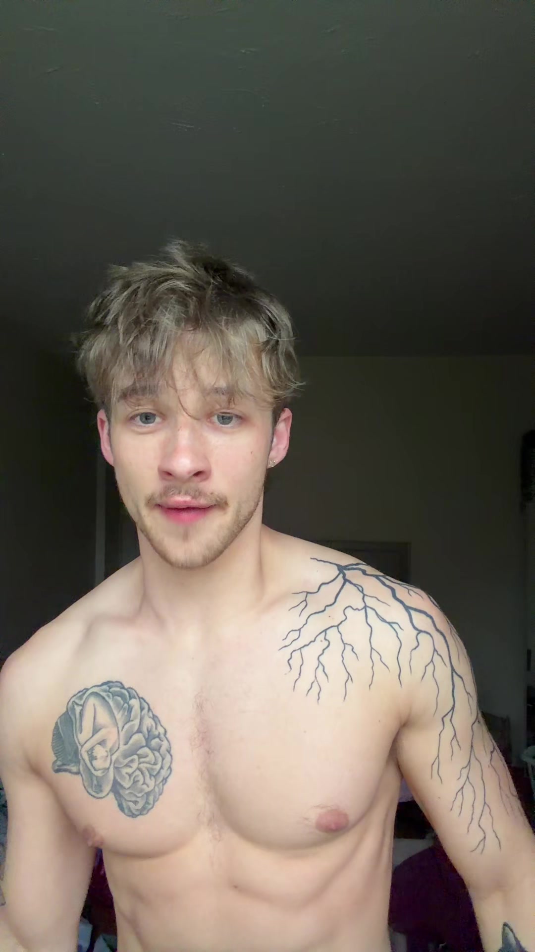 @SimpleNolan