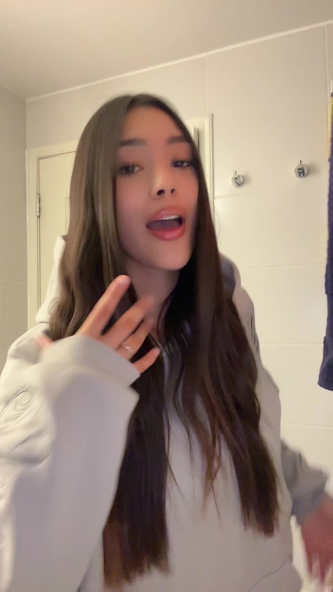 @sofiii.rs