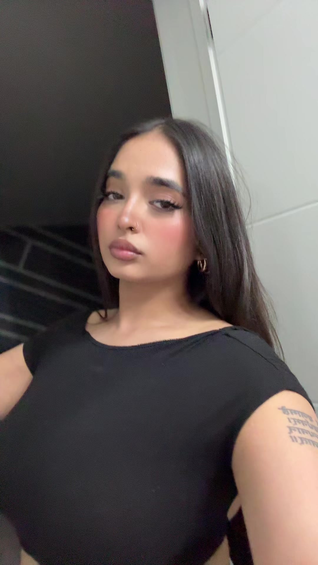 @Ana 🦋