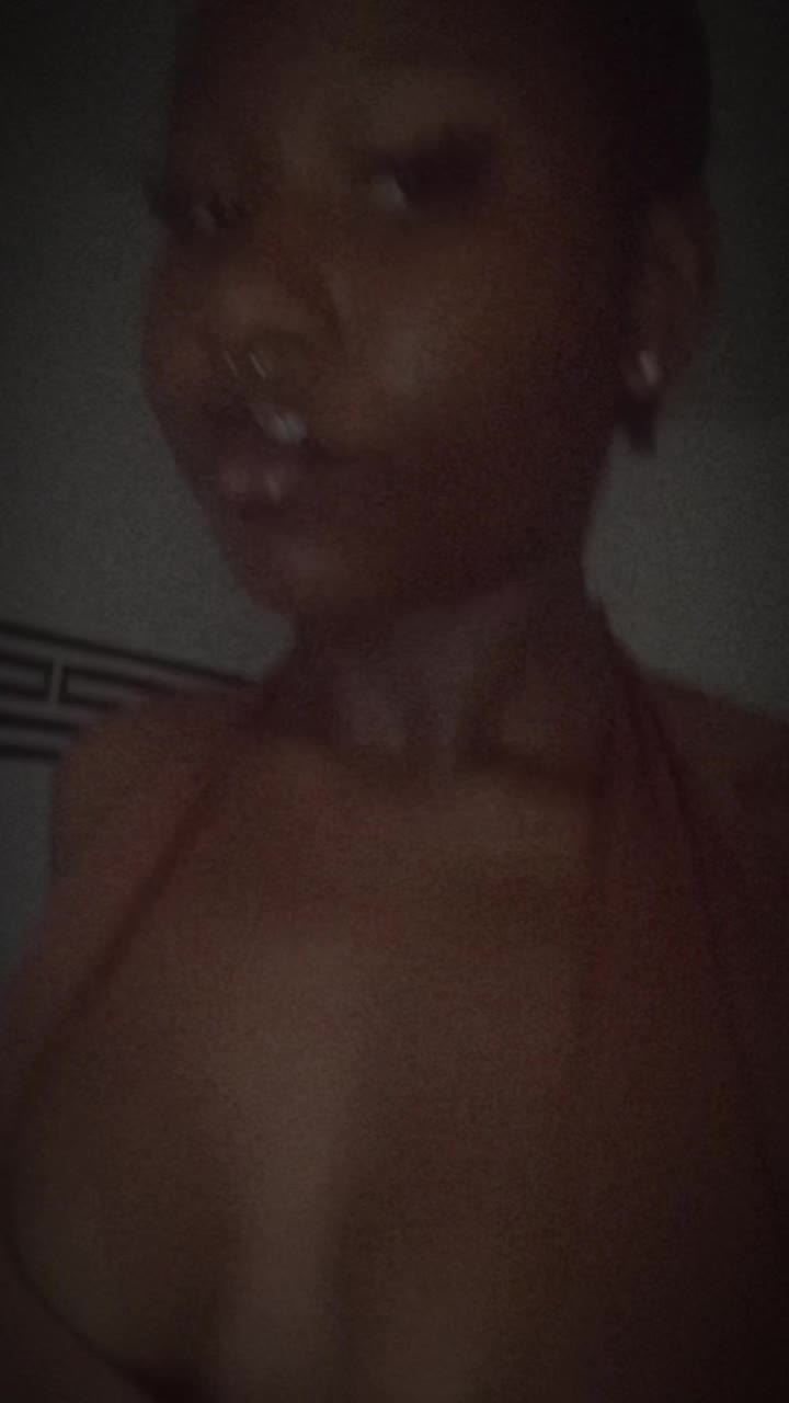 @f_💕🦦