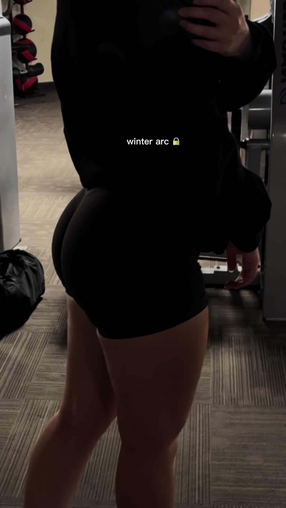 @monique