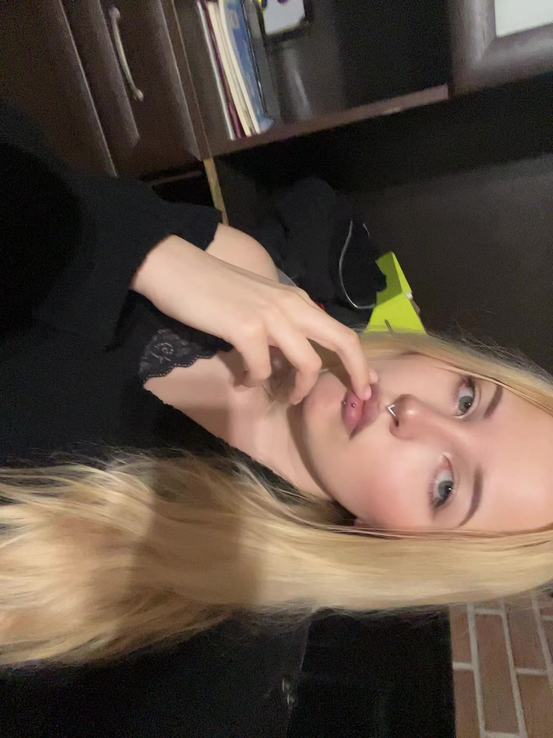 @blyaaliss