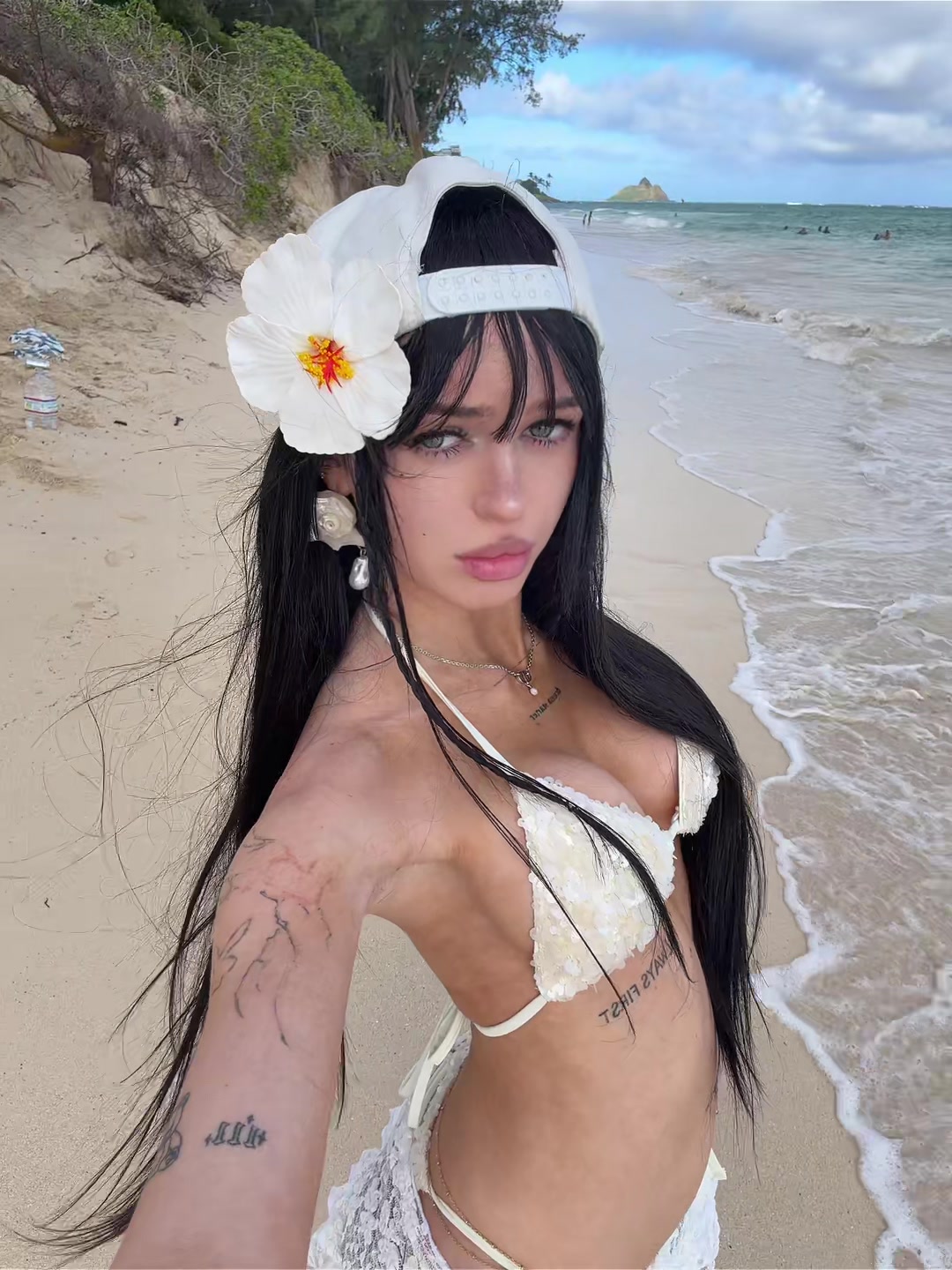 @nevaaadaa